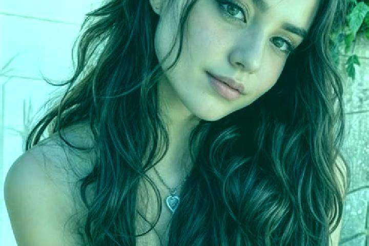 Naomi, 23, a brunette hazel-eyed caribbean companion based in Wysokie. Offering Party Girl, Travel Companion, Duos, GFE. Available for incall and outcall, da...