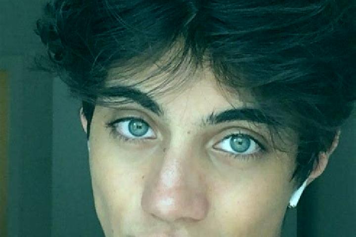 Naomi, 23, a chestnut green-eyed caucasian companion based in Bungo. Offering Girlfriend Experience, Party Girl, CIM. Available for incall and outcall, day a...