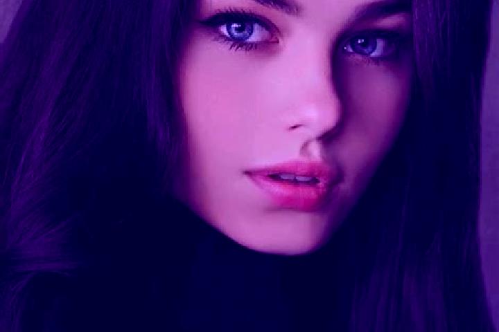 Naomi, 23, a dark blonde dark-eyed slavic companion based in Divignano. Offering Deep French Kissing, A-Level, 69, Dinner Date. Available for incall and outc...