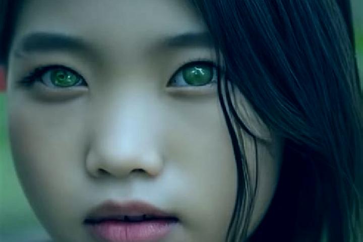 Naomi, 23, a red green-eyed asian companion based in Bucimas. Offering Travel Companion, OWO, Party Girl, BDSM. Available for incall and outcall, day and eve...
