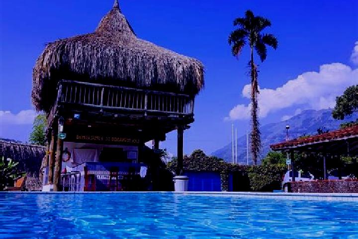 Naomi, 23 — Escort in Amaga, Colombia