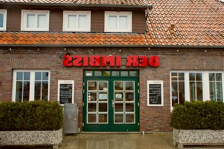 Naomi, 23 — Escort in Gross Stieten, Germany