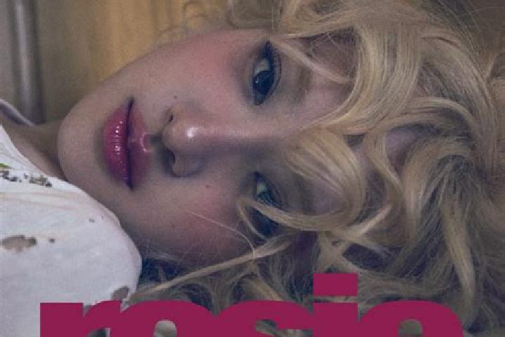 Naomi, 23 — Escort in Muehl Rosin, Germany