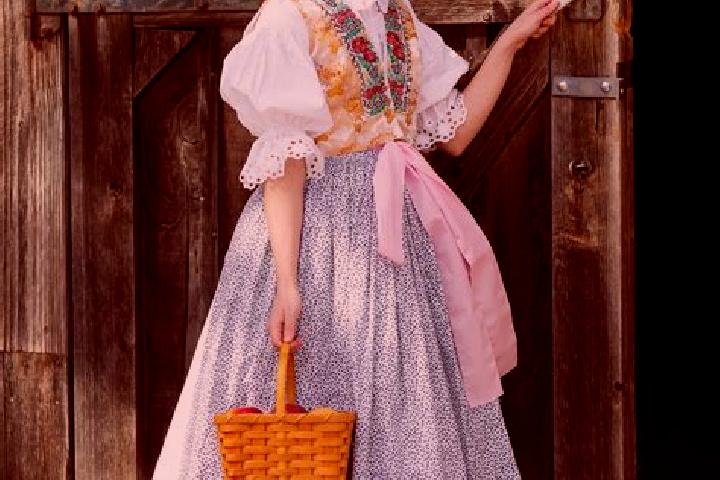 Naomi, 23 — Escort in Napajedla, Czech Republic