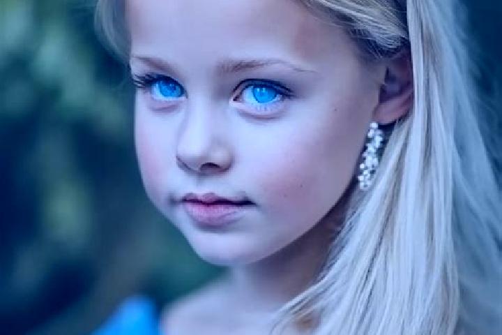 Naomi, 24, a blonde blue-eyed middle eastern companion based in Tega Cay. Offering Travel Companion, A-Level, Tantra. Available for incall and outcall, day a...
