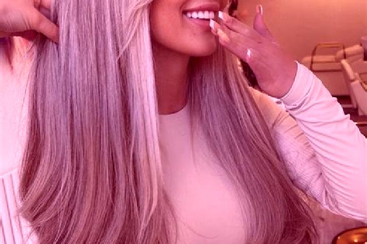 Naomi, 24, a blonde grey-eyed caucasian companion based in Loctudy. Offering Massage, BDSM, Fetish, Party Girl, Striptease. Available for incall and outcall,...