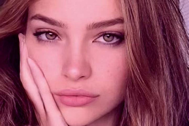 Naomi, 24, a blonde hazel-eyed latina companion based in Mariano del Friuli. Offering Deep French Kissing, Tantra, Overnight, Roleplay. Available for incall ...