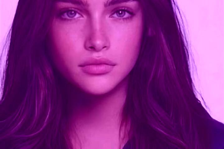 Naomi, 24, a brunette blue-eyed mediterranean companion based in Wolka Podlesna. Offering Travel Companion, 69, Girlfriend Experience. Available for incall a...
