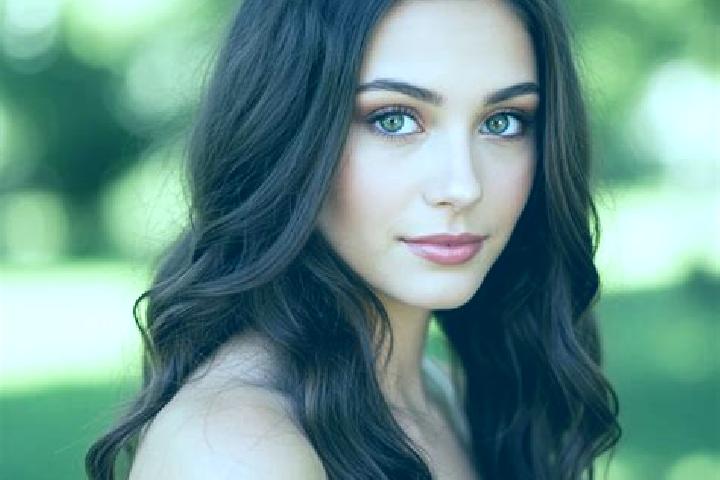 Naomi, 24, a brunette hazel-eyed mixed companion based in New Taipei City. Offering Overnight, Deep French Kissing, Massage. Available for incall and outcall...
