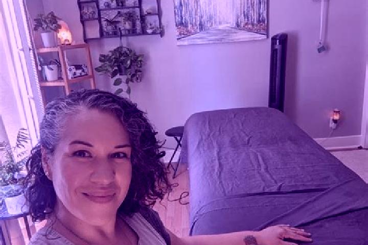 Naomi, 24, a dark blonde amber-eyed caucasian companion based in Hallettsville. Offering A-Level, Erotic Massage, Domination. Available for incall and outcal...