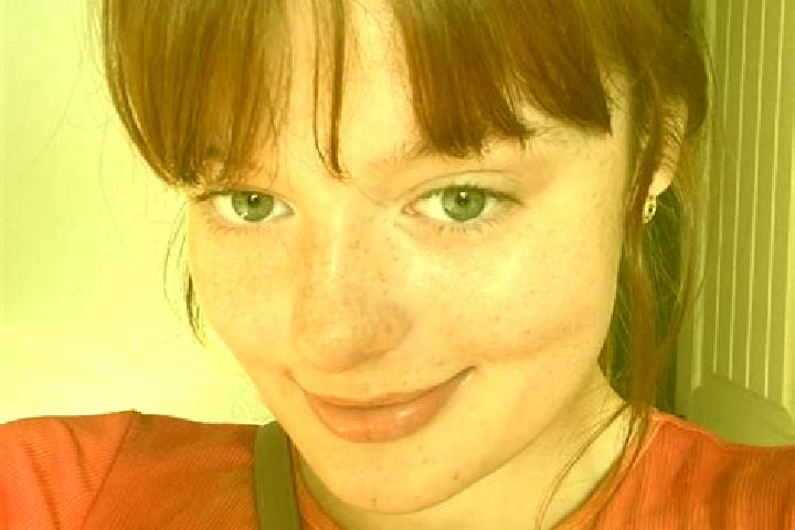 Naomi, 24, a red grey-eyed european companion based in Bandong. Offering GFE, Fetish, Dinner Date, Roleplay. Available for incall and outcall, overnight book...
