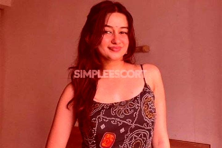 Naomi, 24 — Escort in Bamaur, India