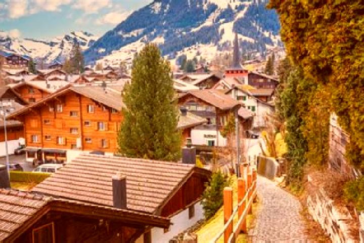 Naomi, 24 — Escort in Gstaad, Switzerland