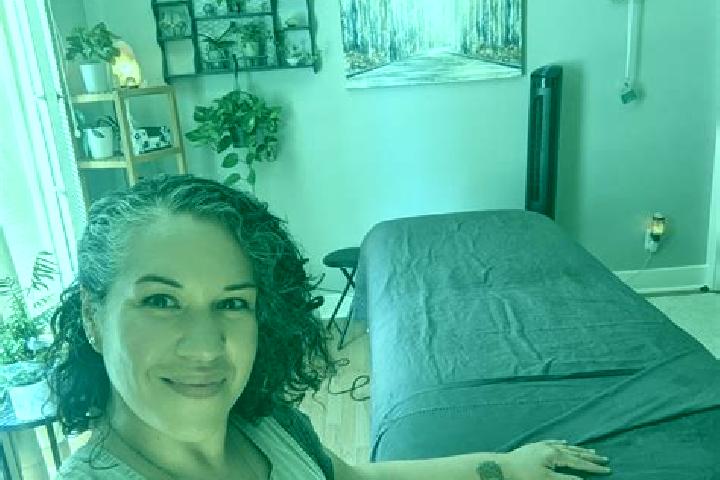 Naomi, 25, a auburn amber-eyed caucasian companion based in Gueriafla. Offering Tantra, BDSM, Erotic Massage, Massage. Available for incall and outcall, day ...