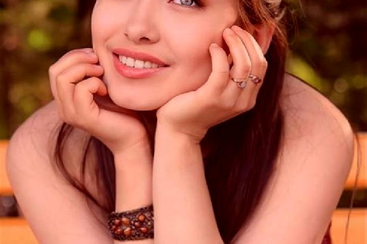 Naomi, 25, a auburn blue-eyed asian companion based in Sangaria. Offering Erotic Massage, Girlfriend Experience, BDSM, Duos. Available for incall and outcall...