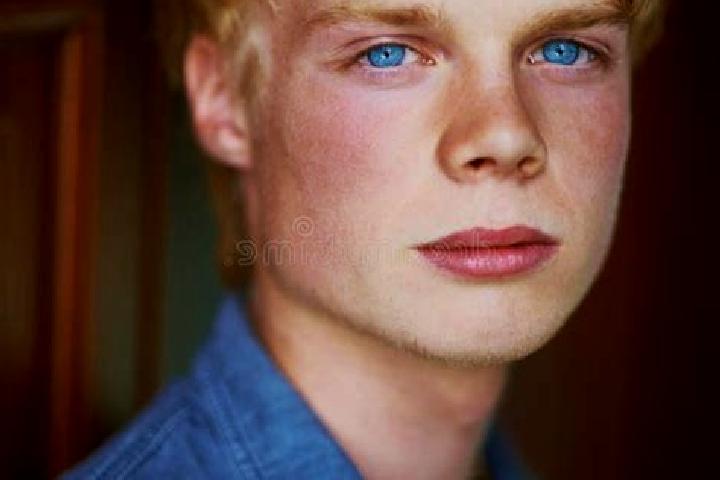 Naomi, 25, a blonde blue-eyed caucasian companion based in Kellau. Offering Roleplay, Girlfriend Experience, Striptease, Party Girl. Available for incall and...