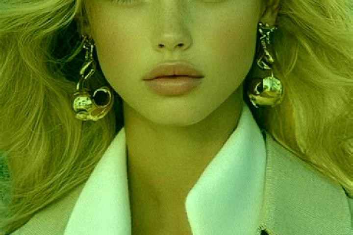 Naomi, 25, a blonde dark-eyed mixed companion based in Amoriki. Offering Roleplay, Striptease, Fetish, CIM. Available for incall and outcall, day and evening...