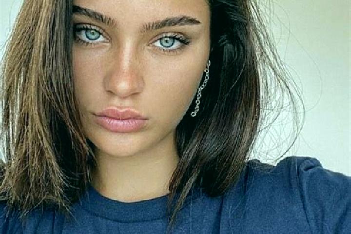 Naomi, 25, a brunette dark-eyed ebony companion based in Aghbalou N Sardane. Offering Erotic Massage, BDSM, Couples. Available for incall and outcall, day an...