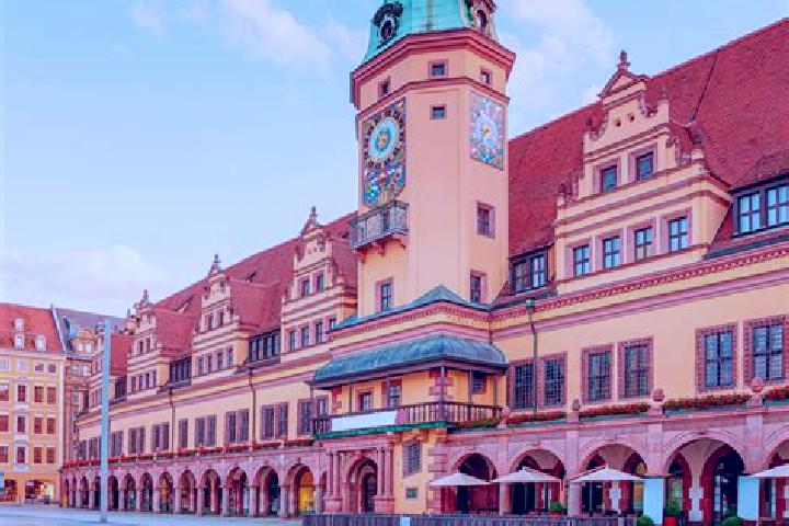 Naomi, 25 — Escort in Fuerstenau, Germany