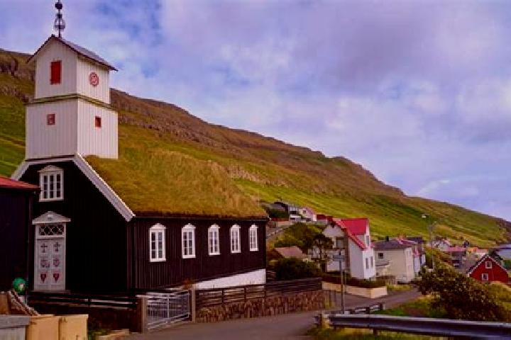 Naomi, 25 — Escort in Hov, Faroe Islands