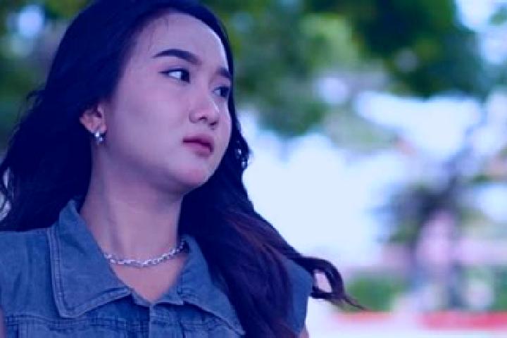 Naomi, 25 — Escort in Jabungcandi Krajan, Indonesia