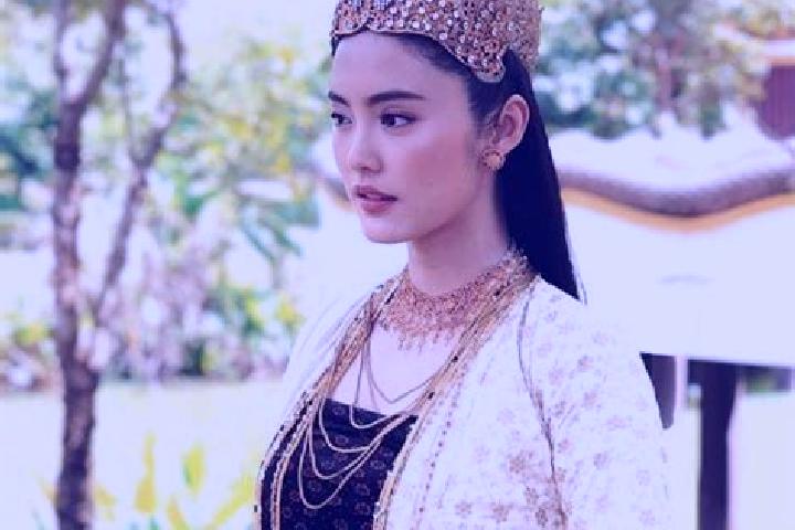 Naomi, 25 — Escort in Ta Gu Pon, Myanmar