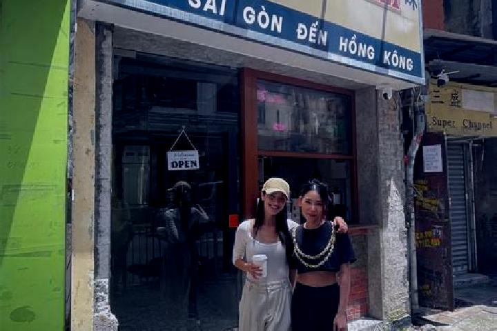Naomi, 25 — Escort in Trung Phung, Vietnam