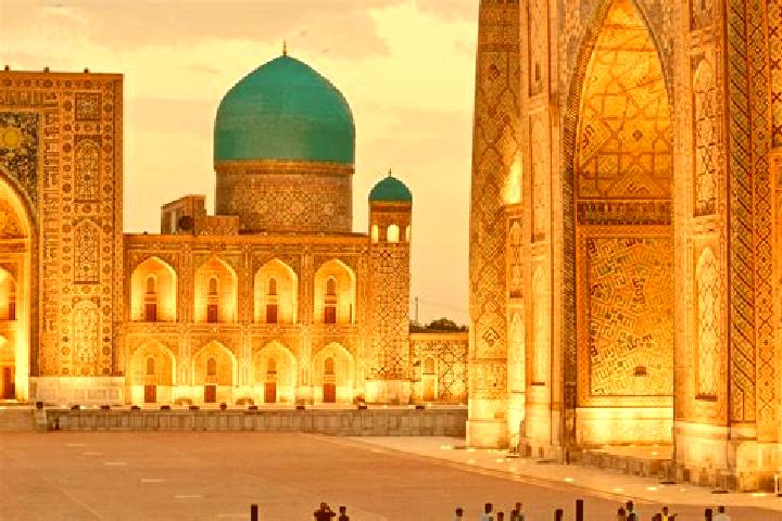 Naomi, 25 — Escort in Xonqa, Uzbekistan