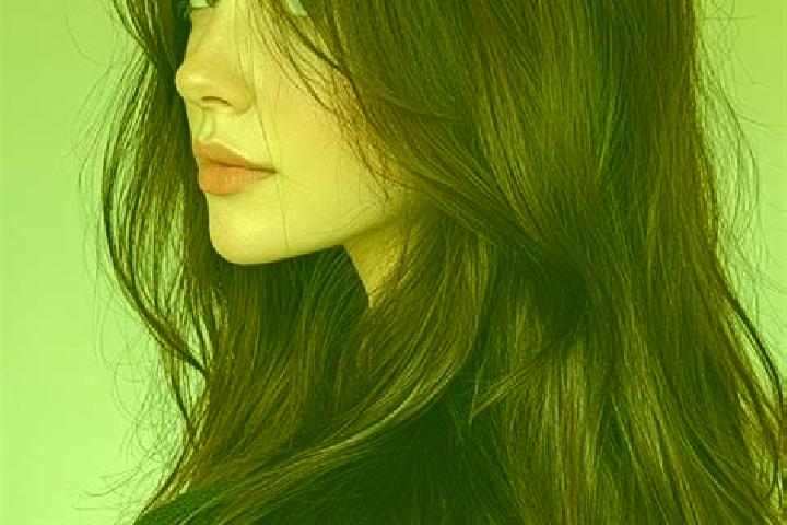 Naomi, 26, a auburn brown-eyed asian companion based in Neb Sarai. Offering GFE, CIM, Erotic Massage. Available for incall and outcall, day and evening dates.