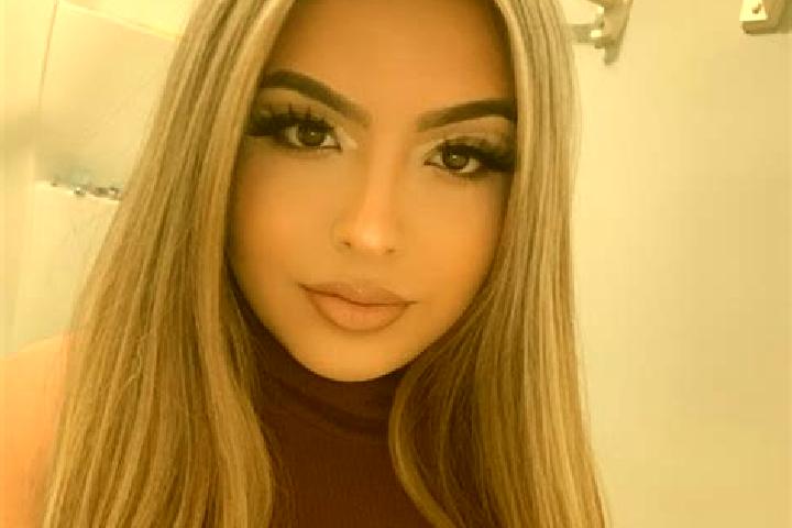 Naomi, 26, a blonde amber-eyed latina companion based in Xiaoguai. Offering A-Level, Fetish, OWO, Tantra. Available for incall and outcall, overnight booking...