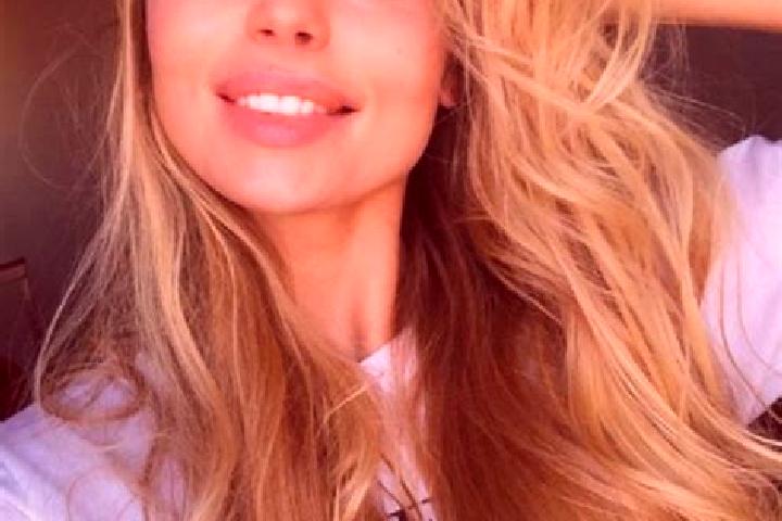 Naomi, 26, a blonde grey-eyed asian companion based in Chuyer. Offering Duos, Overnight, Dinner Date, GFE. Available for incall and outcall, overnight bookin...