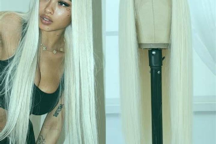 Naomi, 26, a platinum blonde dark-eyed middle eastern companion based in Faramdeh. Offering Striptease, Erotic Massage, Girlfriend Experience, Travel Compani...