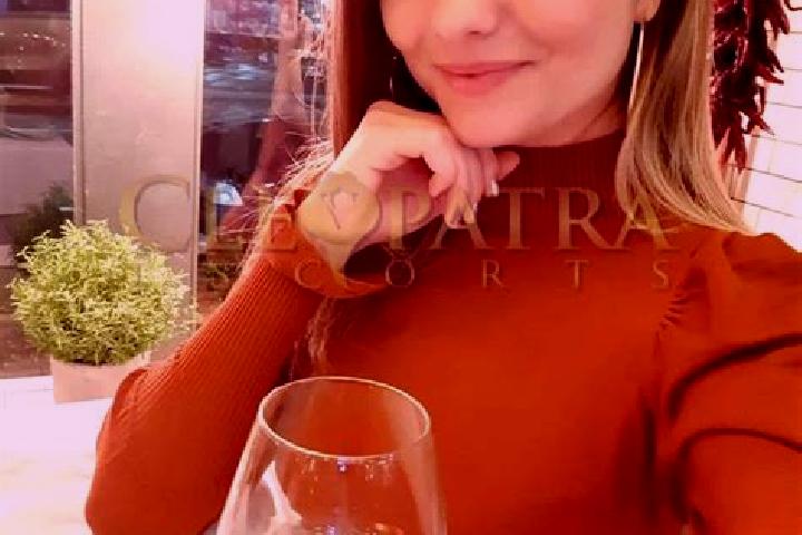Naomi, 26, a red amber-eyed caucasian companion based in Csanadapaca. Offering OWO, BDSM, Overnight, Striptease, Dinner Date. Available for incall and outcal...