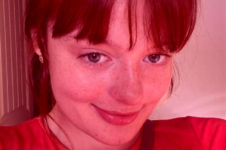 Naomi, 26, a red dark-eyed european companion based in Biggenden. Offering CIM, BDSM, GFE. Available for incall and outcall, day and evening dates.
