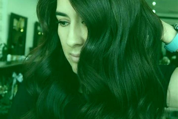 Naomi, 27, a auburn dark-eyed slavic companion based in Bina. Offering Prostate Massage, OWO, Fetish, Striptease. Available for incall and outcall, overnight...