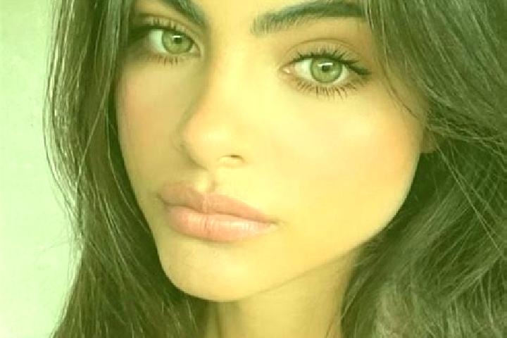 Naomi, 27, a brunette dark-eyed caucasian companion based in Wees. Offering Fetish, GFE, Striptease, CIM. Available for incall and outcall, overnight booking...