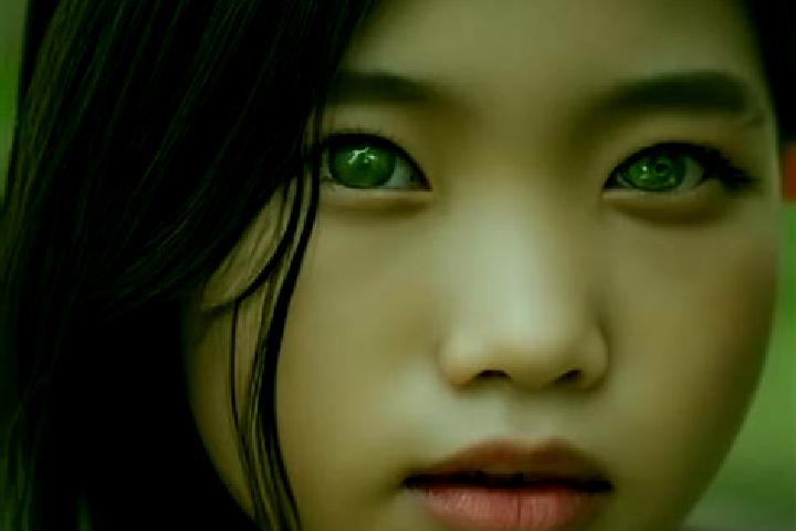 Naomi, 27, a chestnut green-eyed asian companion based in Biddu. Offering Couples, Duos, GFE, 69. Available for incall and outcall, day and evening dates.