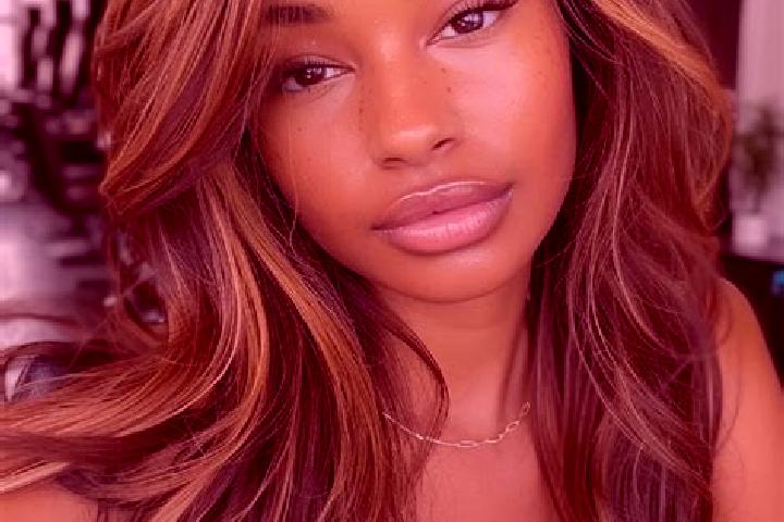 Naomi, 27, a dark blonde brown-eyed caribbean companion based in Halesowen. Offering GFE, Dinner Date, A-Level. Available for incall and outcall, overnight b...