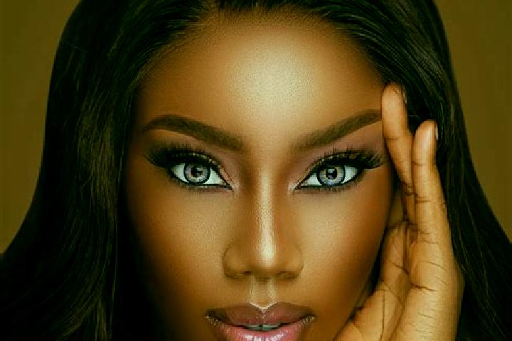 Naomi, 27, a red blue-eyed ebony companion based in Atlit. Offering Domination, Roleplay, Prostate Massage. Available for incall and outcall, day and evening...