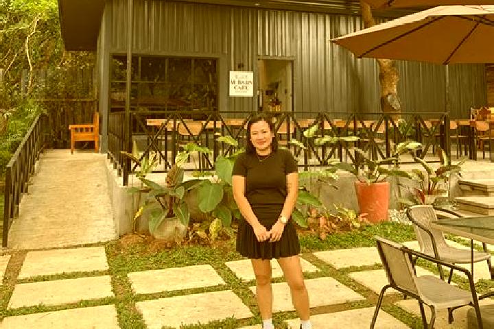 Naomi, 27 — Escort in Cabatuan, Philippines
