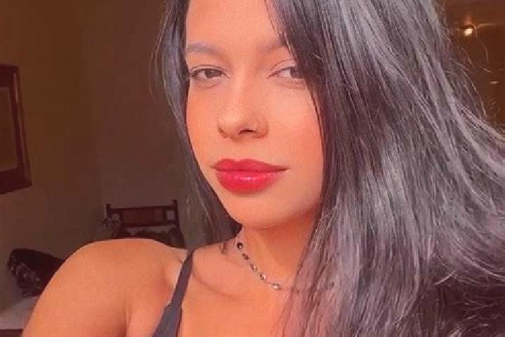 Naomi, 27 — Escort in Duda, Romania
