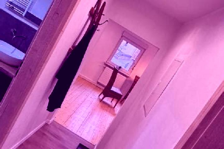 Naomi, 27 — Escort in Erfweiler, Germany