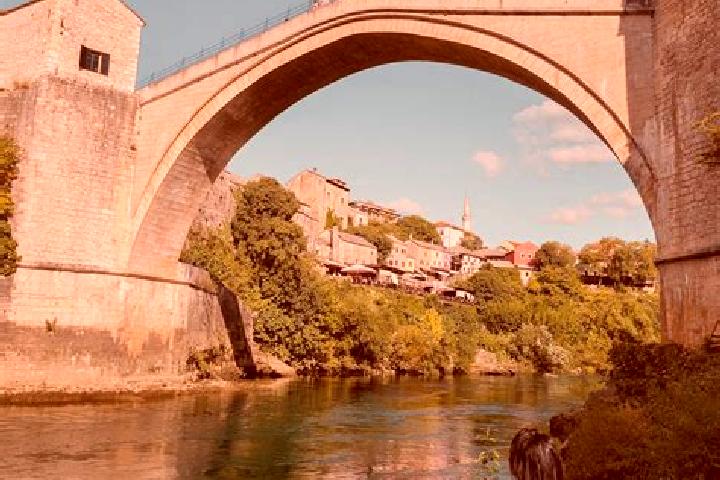 Naomi, 27 — Escort in Gromiljak, Bosnia and Herzegovina