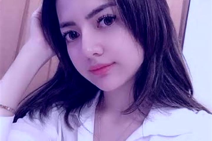 Naomi, 27 — Escort in Labuhanlalar, Indonesia