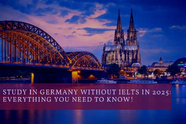 Naomi, 27 — Escort in Oberlichtenau, Germany