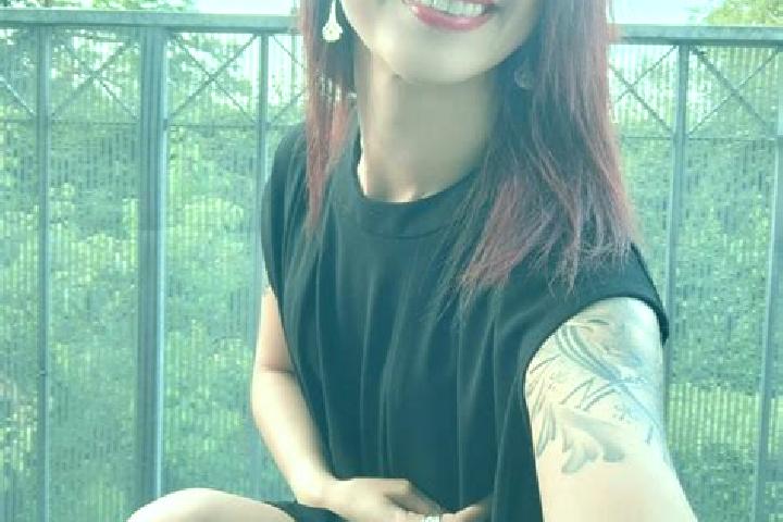 Naomi, 27 — Escort in Pontivy, France