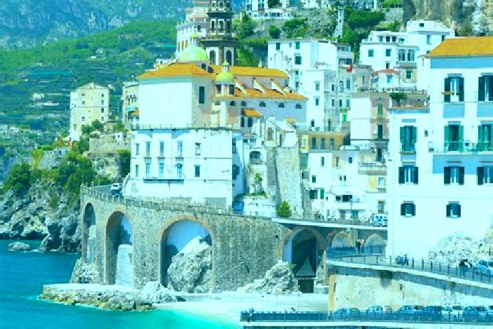 Naomi, 27 — Escort in Roverchiaretta, Italy