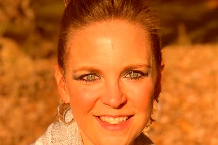 Naomi, 27 — Escort in Schouweiler, Luxembourg