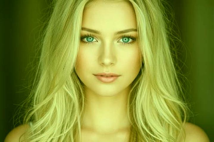 Naomi, 28, a blonde brown-eyed mixed companion based in Rouen. Offering Travel Companion, Erotic Massage, 69. Available for incall and outcall, day and eveni...