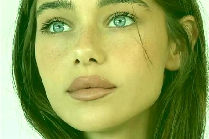 Naomi, 28, a brunette grey-eyed mediterranean companion based in Canomoy. Offering Fetish, GFE, Dinner Date. Available for incall and outcall, overnight book...